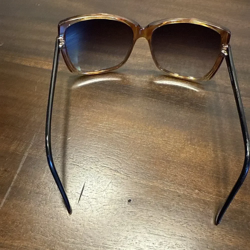 Bonneau Womens Sunglasses Butterfly Style Lenses Yellow Black Gold Frame